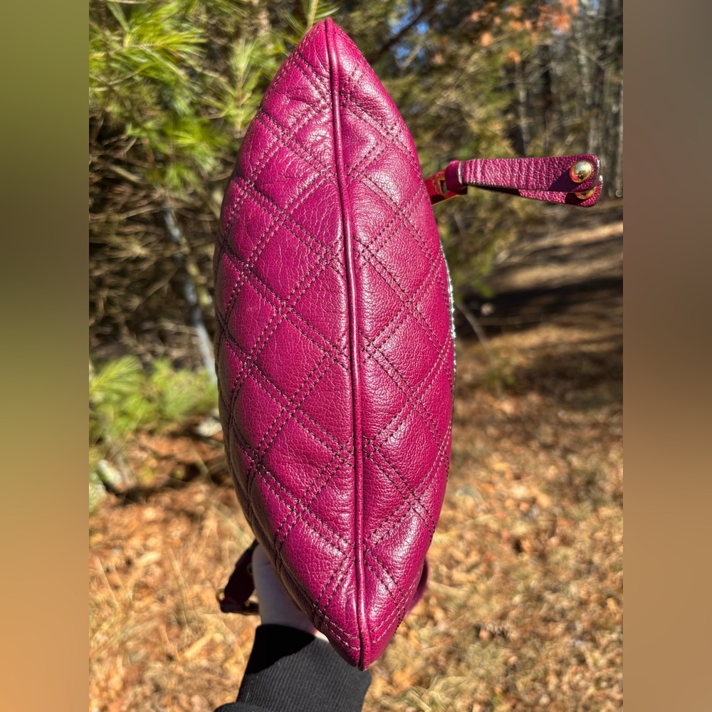 Marc Jacobs Quilted Magenta Shoulder Bag - Picture 10 of 13